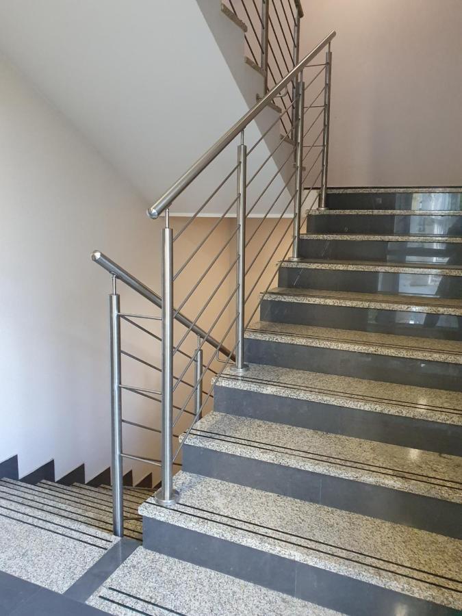 Przy Ogrodzie Saskim Apartment *